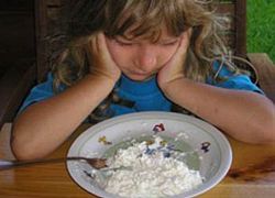 Детские сухие завтраки непригодны для ребенка